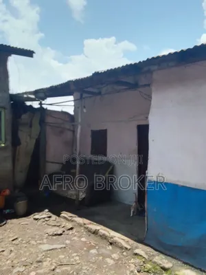 5bdrm House in 03, Akaky Kaliti for sale