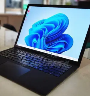 New Laptop Microsoft Surface 16GB Intel Core I7 SSD 512GB