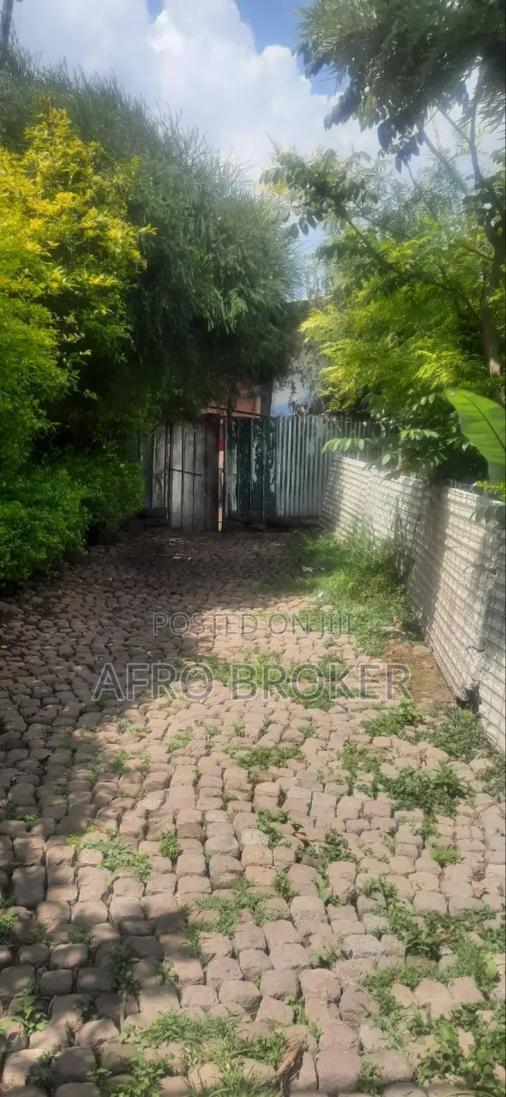 2bdrm House in 03, Akaky Kaliti for sale