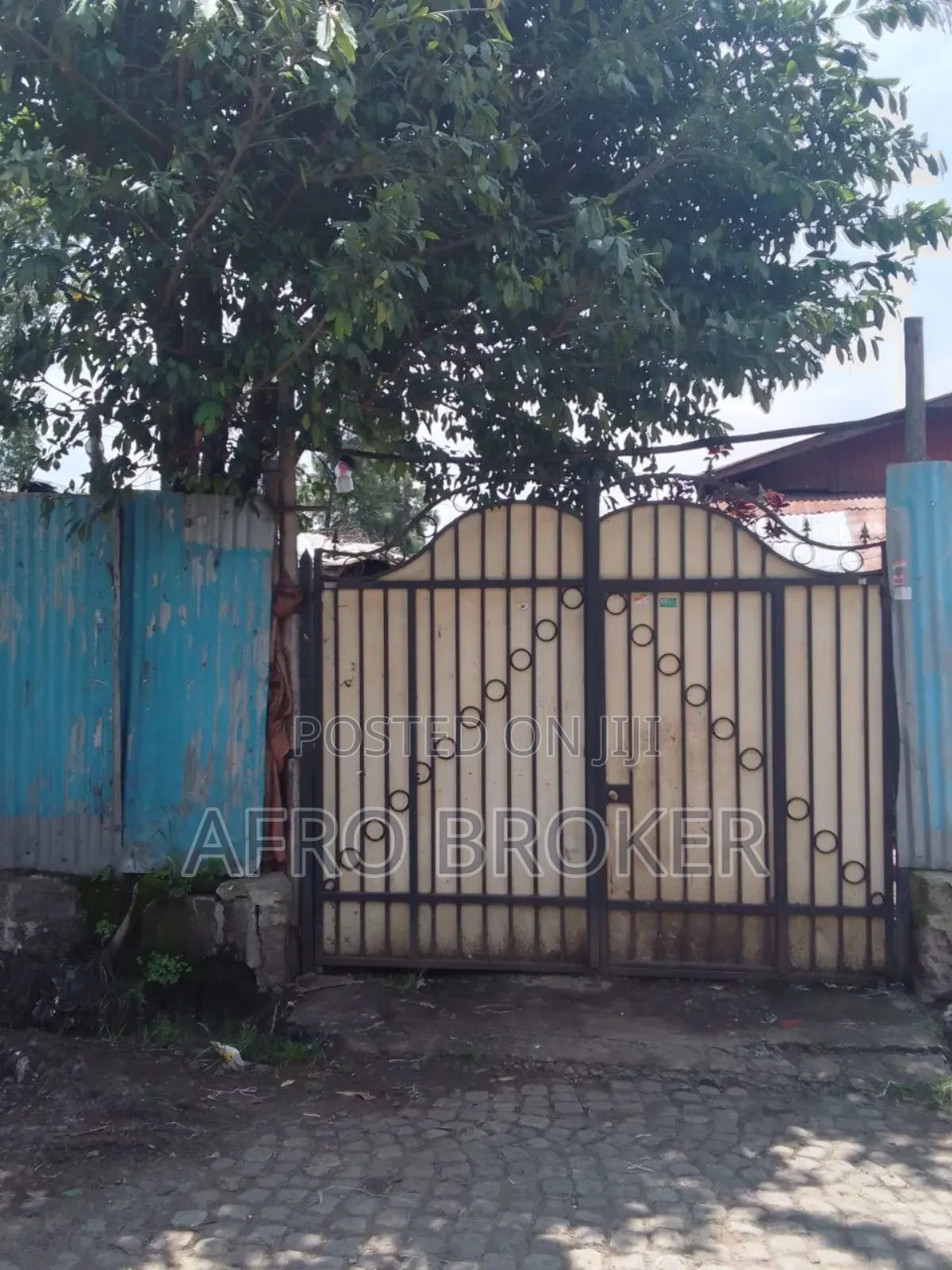 2bdrm House in 03, Akaky Kaliti for sale