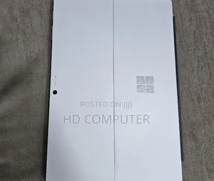 New Laptop Microsoft Surface 8GB Intel Core I7 SSD 256GB