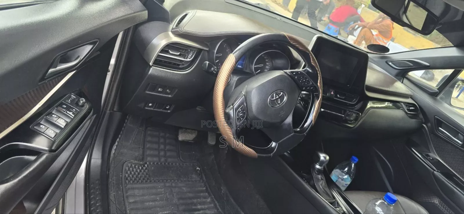 Toyota C-HR 2017 Silver