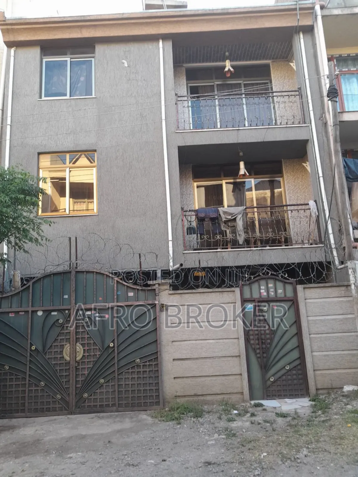 Furnished 5bdrm House in Alem Bank, Akaky Kaliti for sale