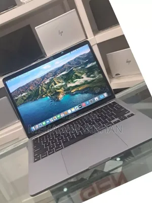 Photo - New Laptop Apple MacBook Pro 2019 6GB Intel Core I5 SSD 128GB