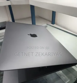 New Laptop Apple MacBook Pro 2019 8GB Intel Core I5 SSD 128GB