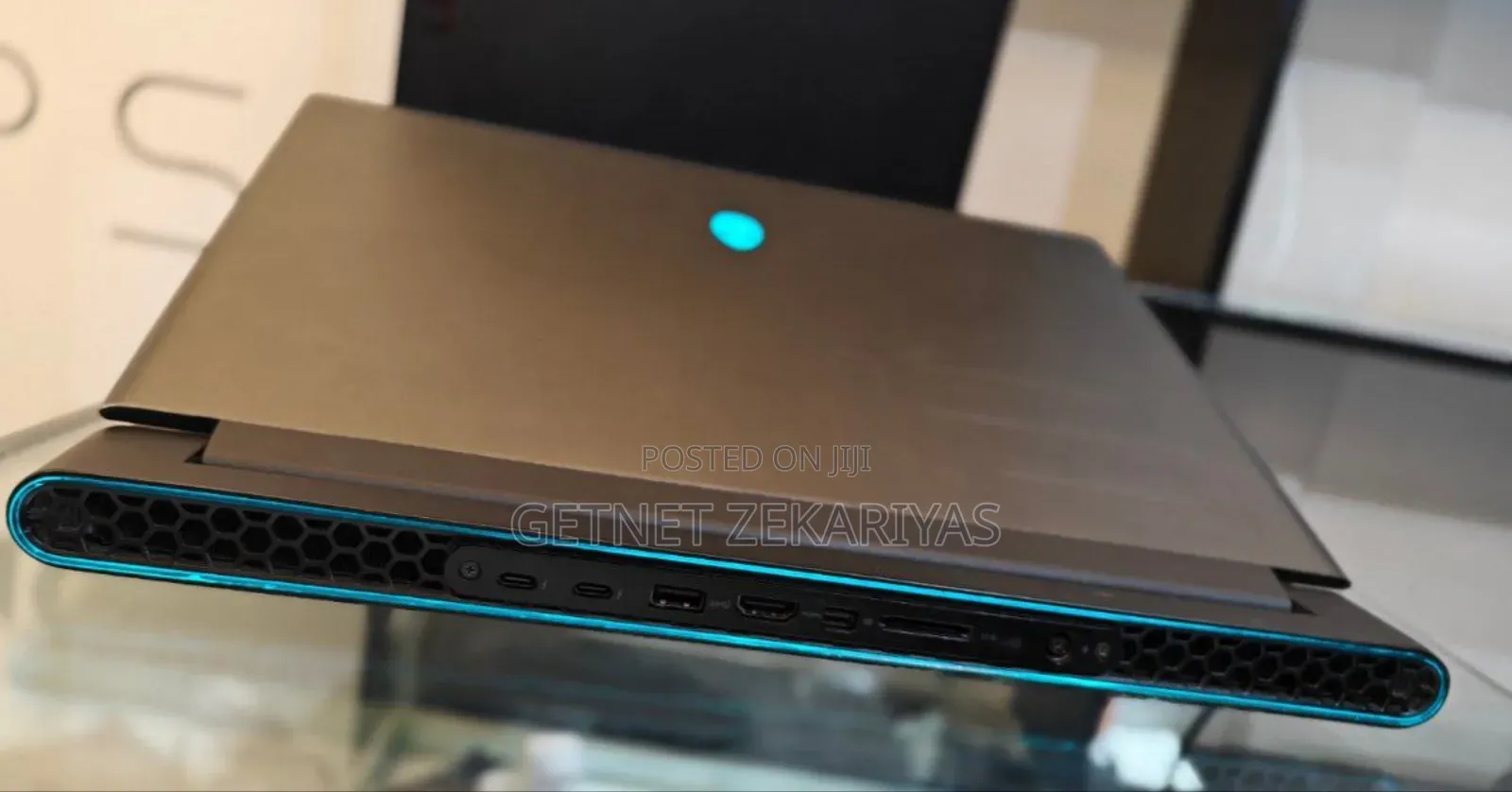 New Laptop Alienware M17x R2 32GB Intel Core I9 SSD 1T