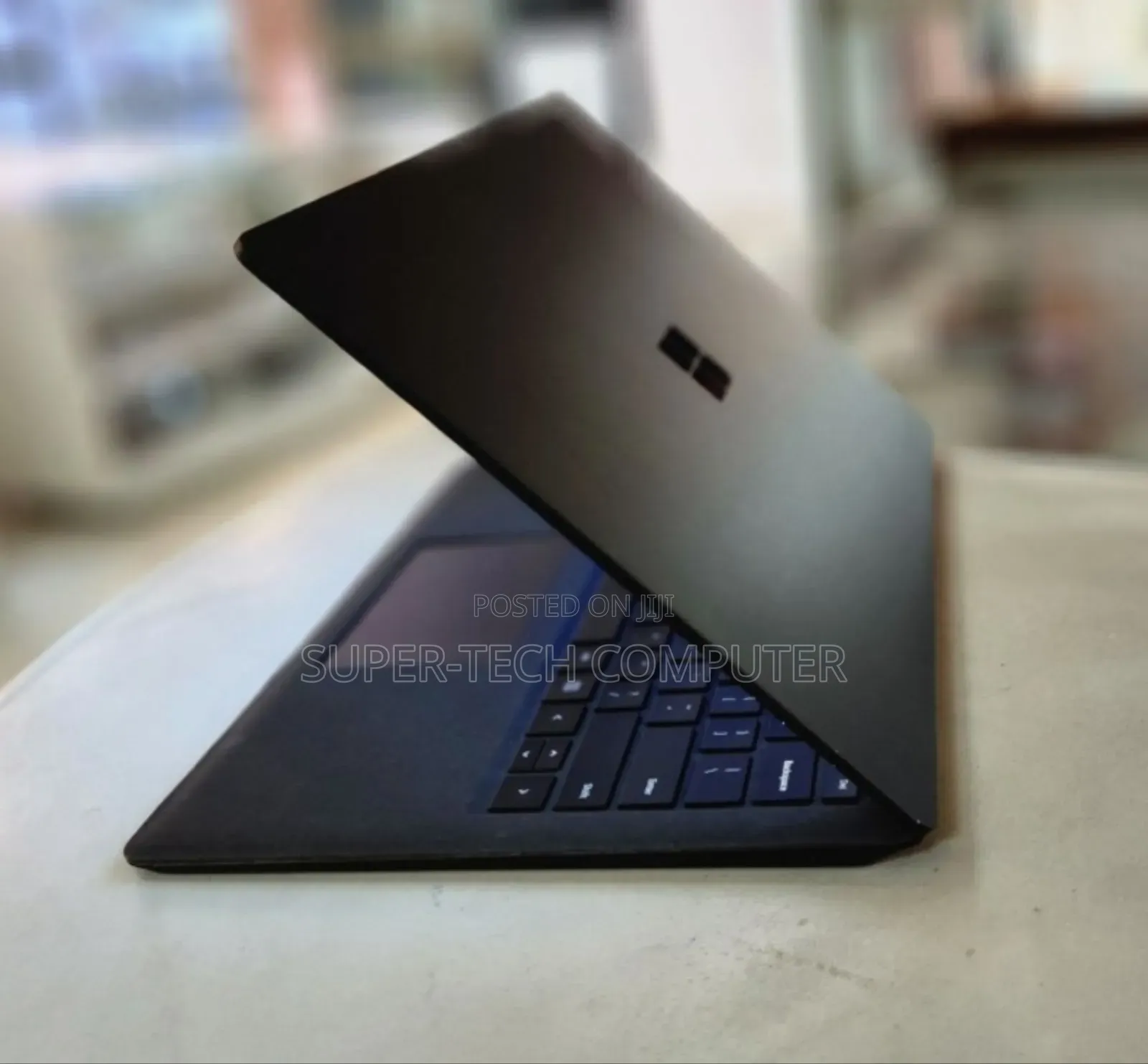 New Laptop Microsoft Surface 16GB Intel Core I7 SSD 512GB