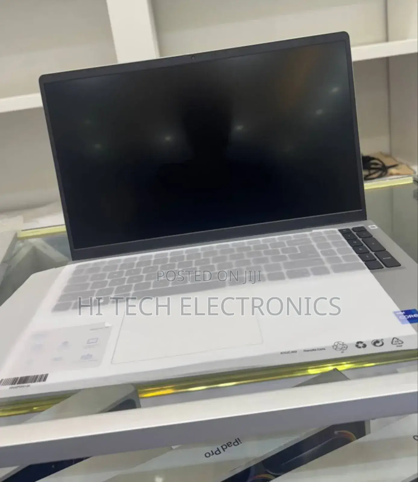 New Laptop Dell Inspiron 15 16GB Intel Core I7 SSD 1T