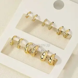 Earring Set 6pcs ጆሮ ጌጥ 6 ፍሬ