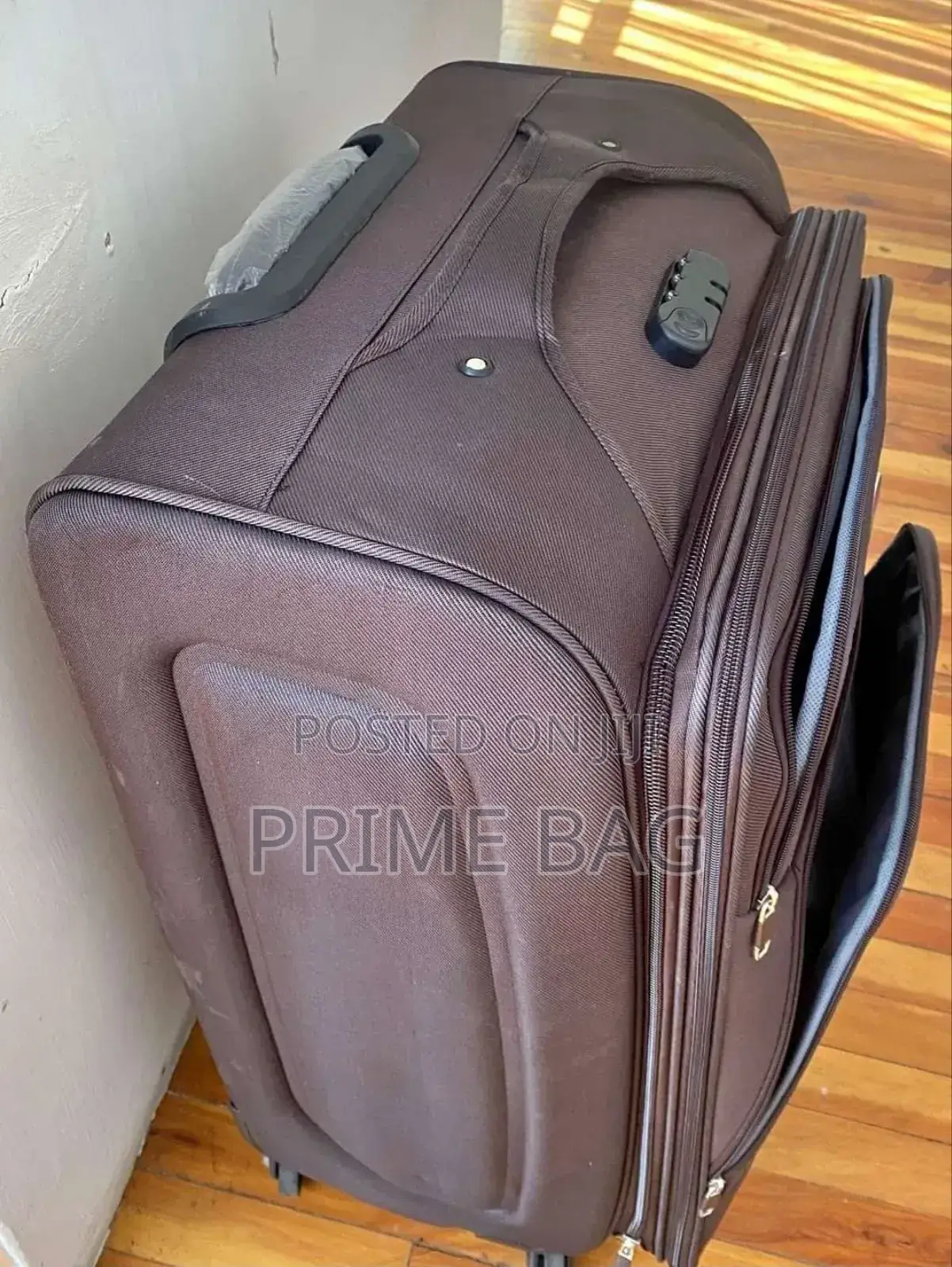 Follow Me Bag
