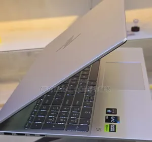 New Laptop HP Pavilion 15 16GB Intel Core I7 SSD 1T