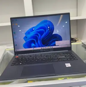 New Laptop Asus VivoBook 15 X505BA 16GB Intel Core I9 SSD 512GB