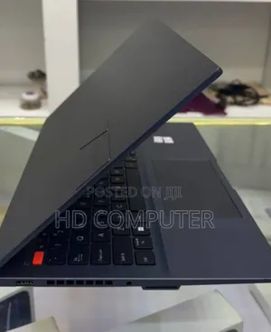 New Laptop Asus Vivobook 16 16GB Intel Core I9 SSD 512GB