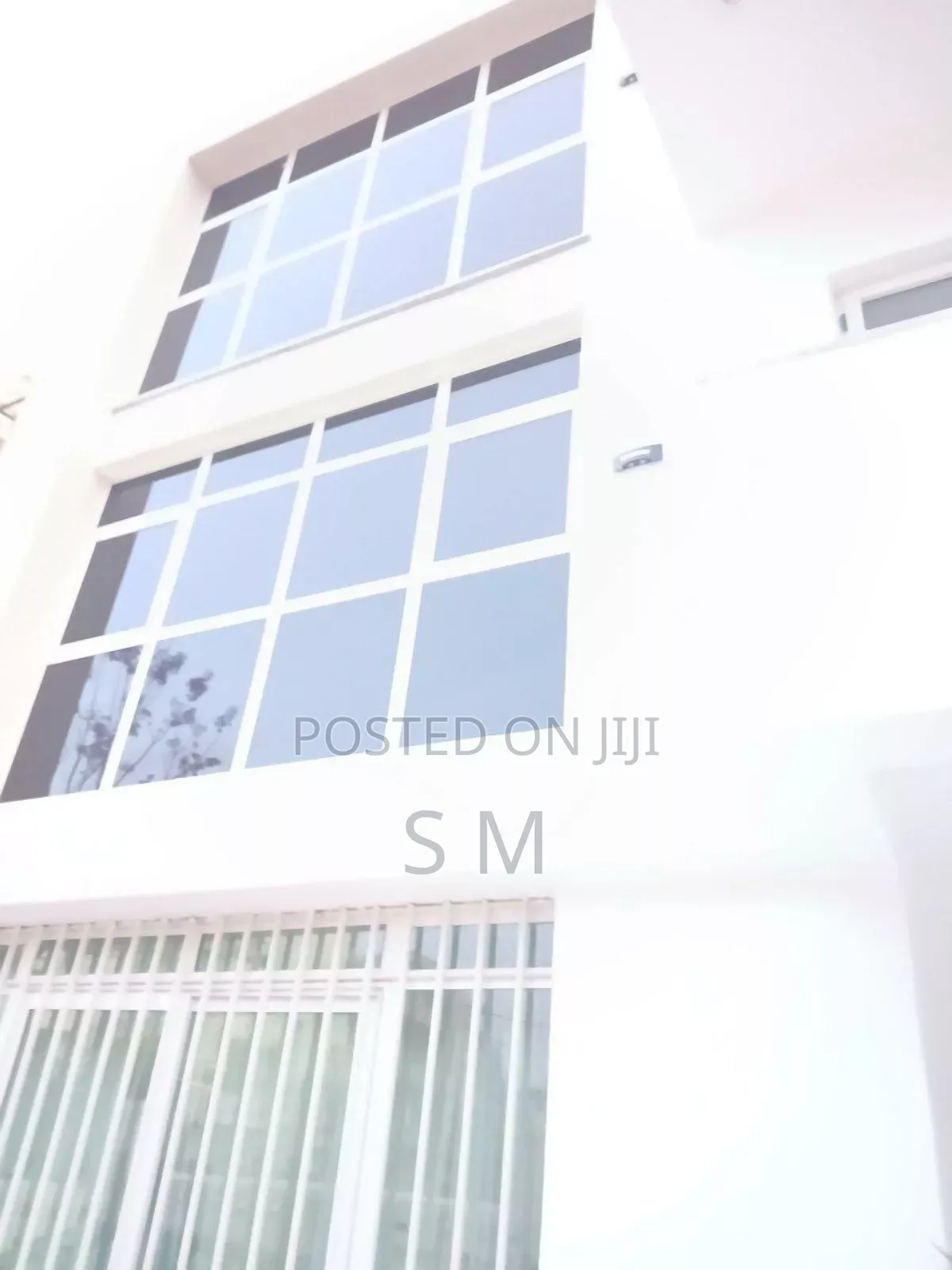 Furnished 2bdrm Villa in Bole for sale