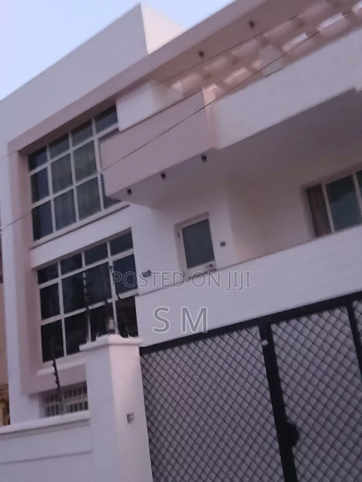 Furnished 2bdrm Villa in Bole for sale