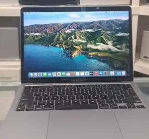 New Laptop Apple MacBook Pro 2019 8GB Intel Core I5 SSD 128GB
