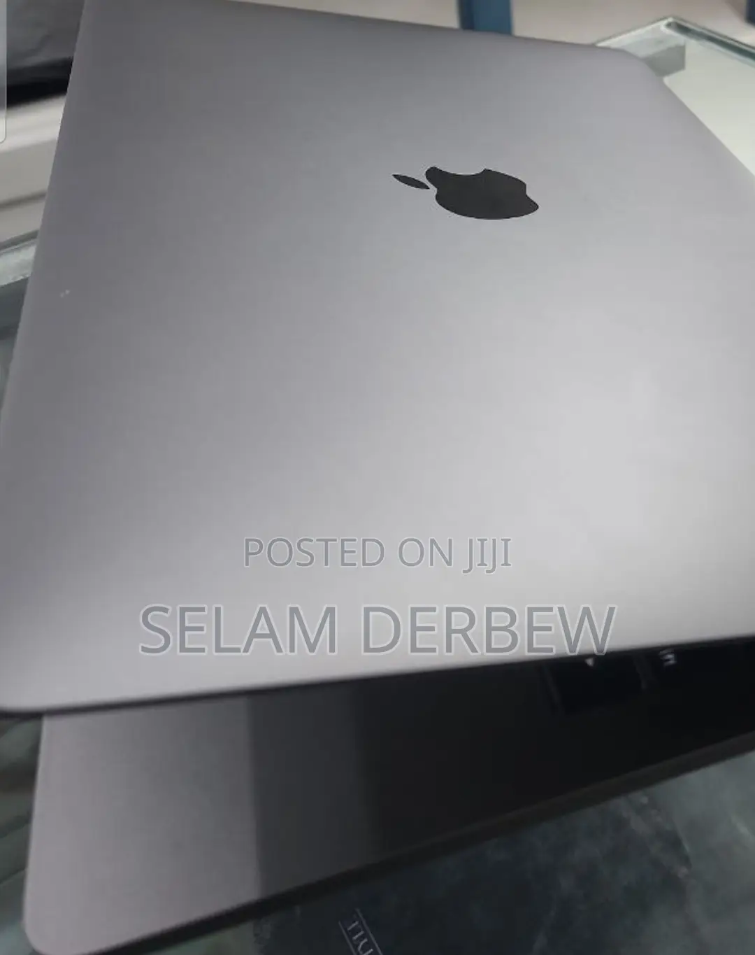 New Laptop Apple MacBook Pro 2019 8GB Intel Core I5 SSD 128GB