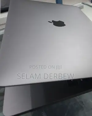 New Laptop Apple MacBook Pro 2019 8GB Intel Core I5 SSD 128GB