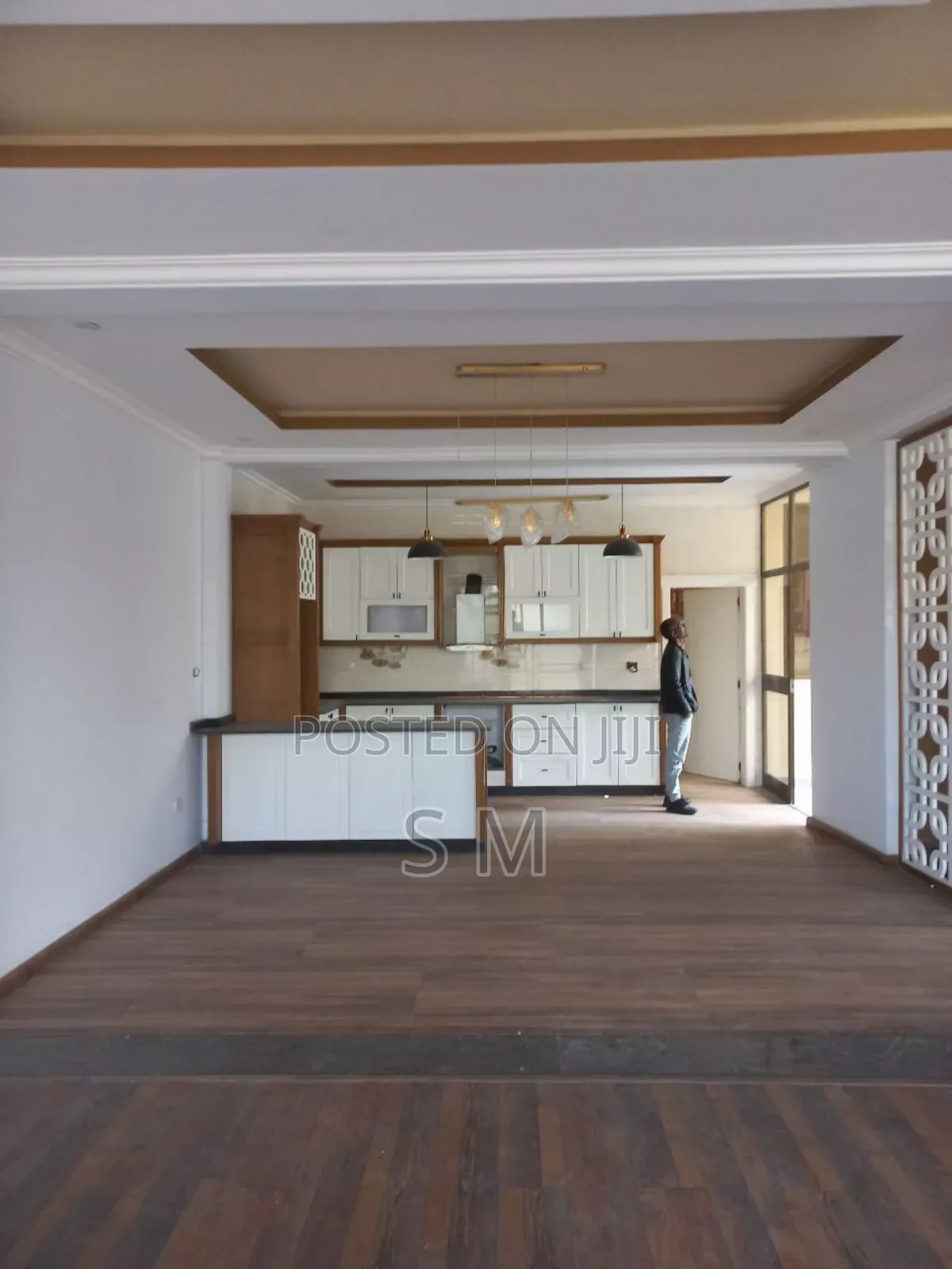 Furnished 5bdrm Villa in Bole for sale