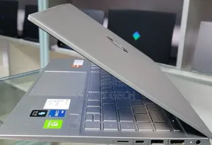 New Laptop HP Pavilion 11 16GB Intel Core I5 SSD 512GB