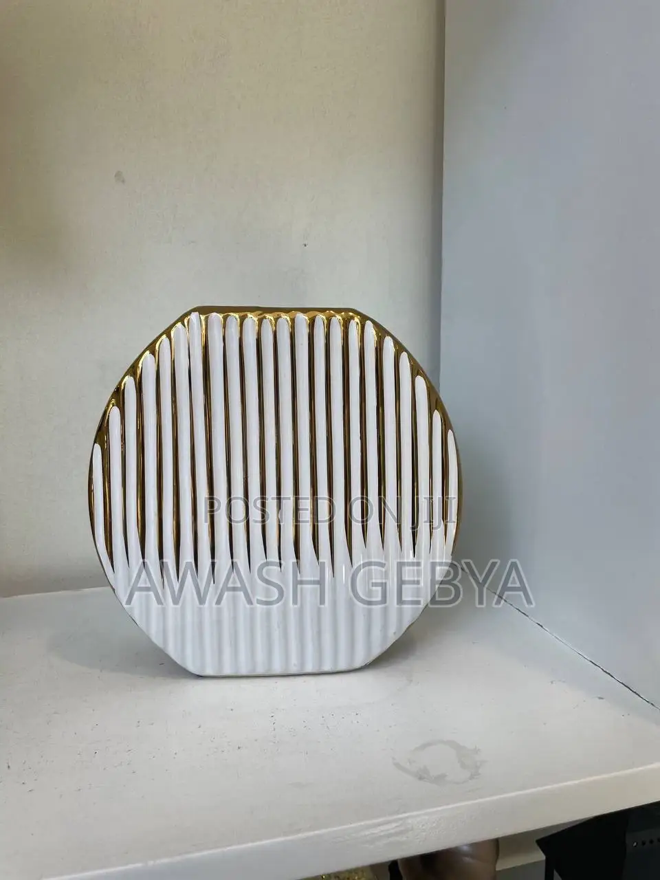 Luxury Modern Ceramic Vase Gold and White Flower Vase