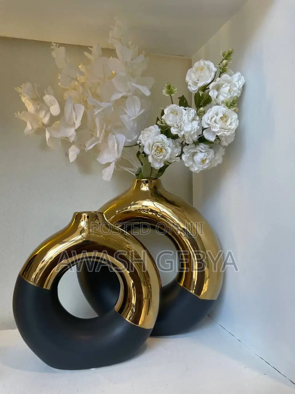 Luxury Modern Ceramic Vase Gold and Black Flower Vase