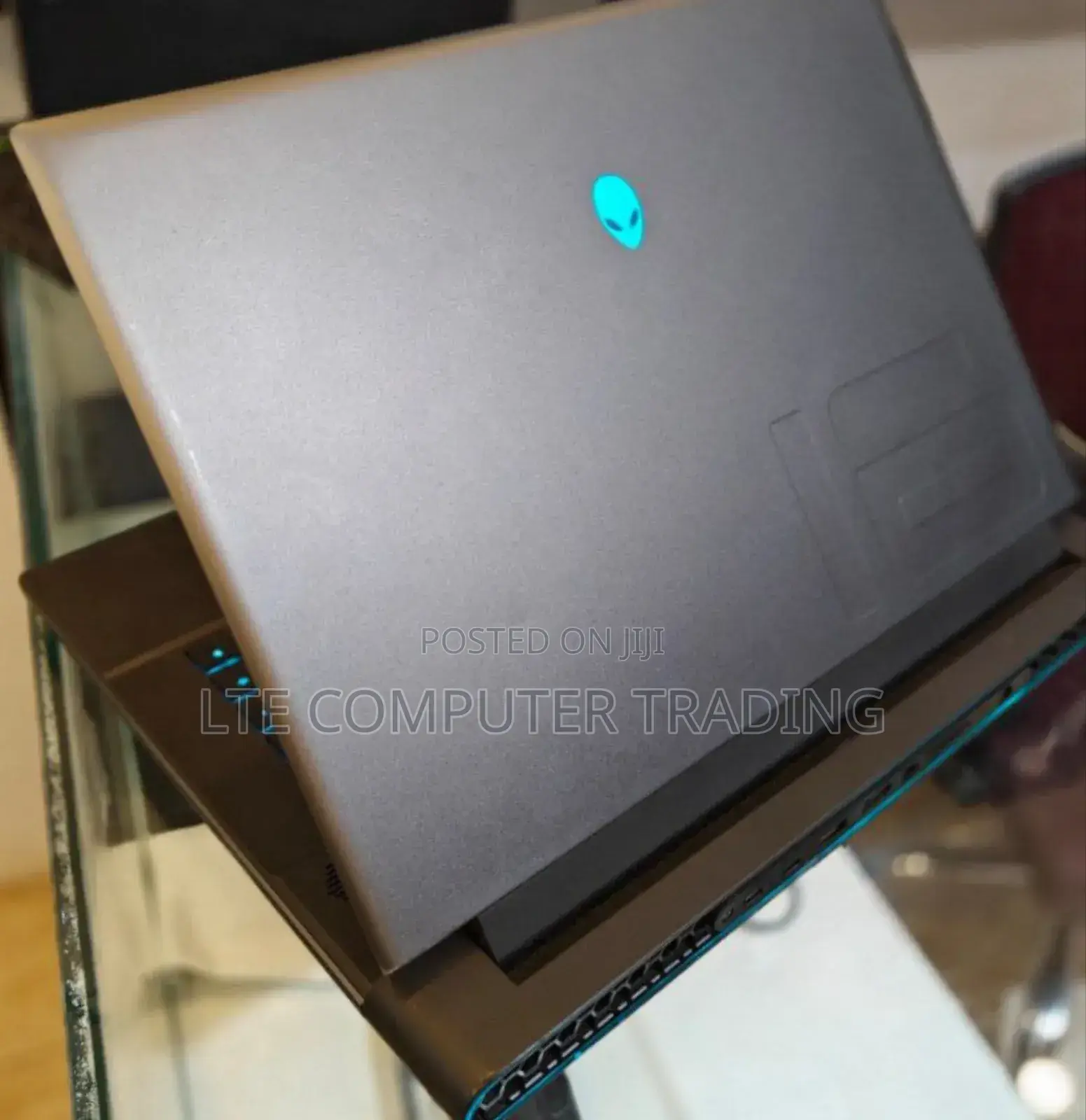New Laptop Alienware M15 R3 32GB Intel Core I9 SSD 1T