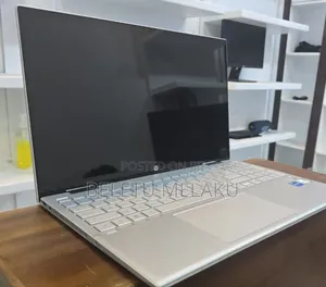 New Laptop HP Pavilion 15 8GB Intel Core I5 SSD 512GB