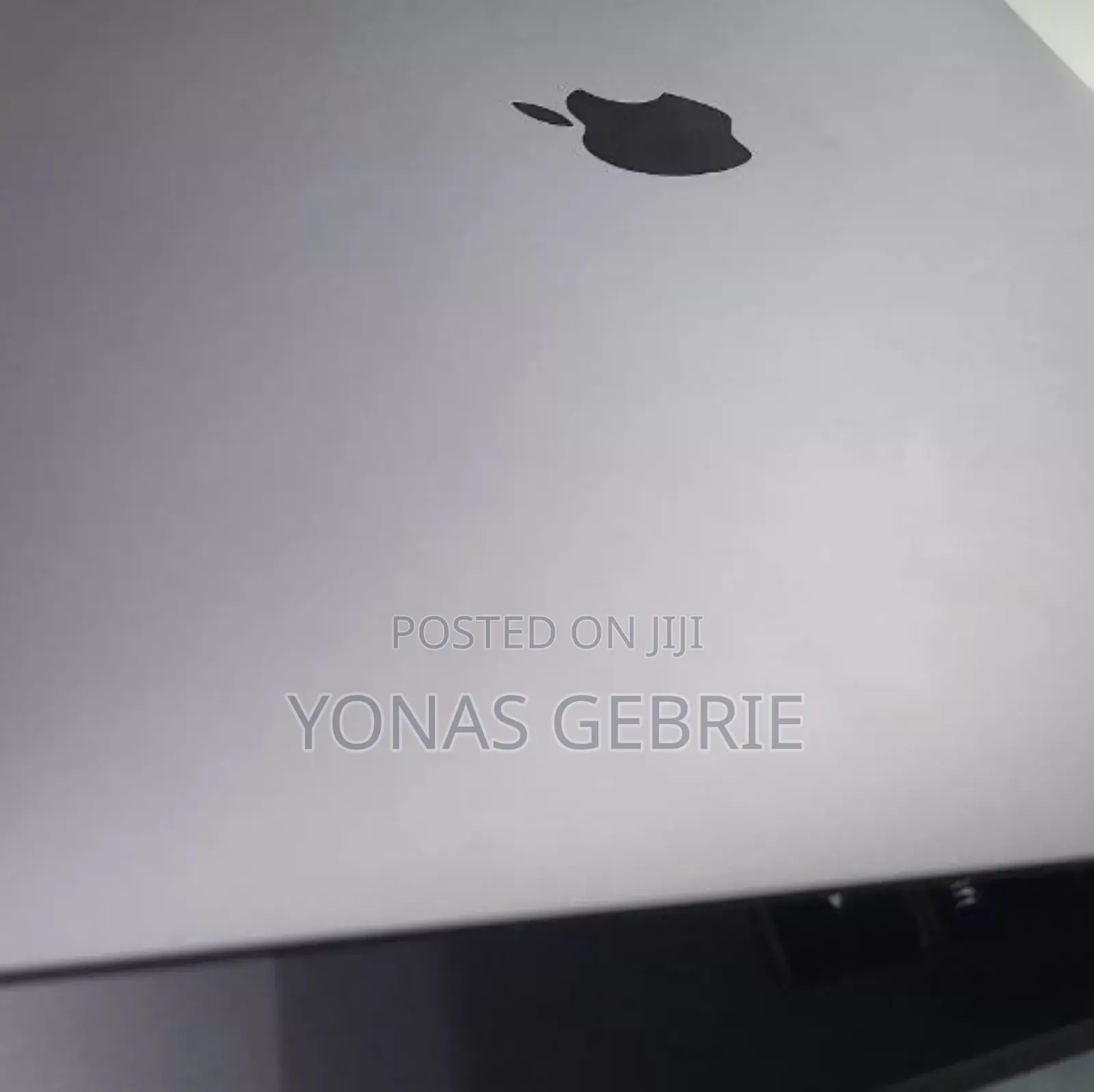 New Laptop Apple MacBook Pro 2019 8GB Intel Core I5 SSD 128GB