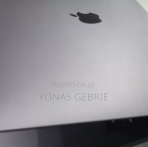Photo - New Laptop Apple MacBook Pro 2019 8GB Intel Core I5 SSD 128GB