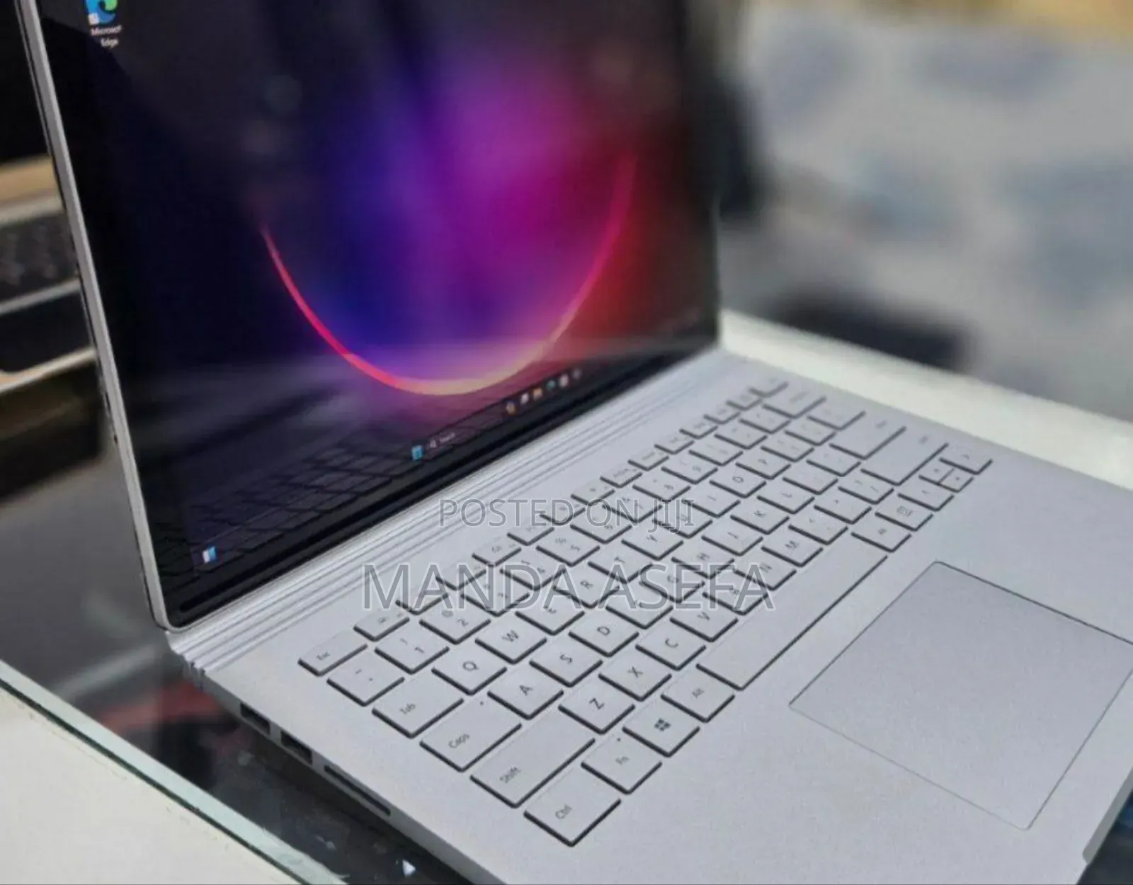 New Laptop Microsoft Surface Book 3 16GB Intel Core I7 SSD 256GB