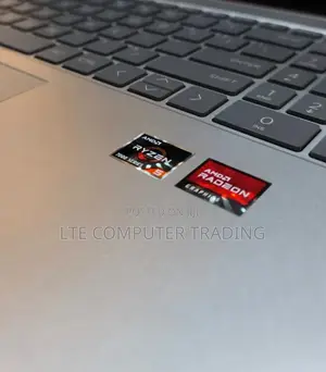 New Laptop HP Stream Notebook 8GB AMD Ryzen 5 SSD 512GB
