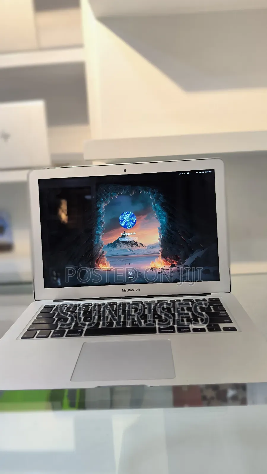 New Laptop Apple MacBook Air 2017 8GB Intel Core I5 SSD 128GB