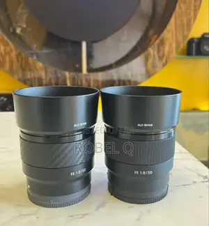 Photo - Sony Fe 50mm F/1.8 Sleek Short-Telephoto Lens