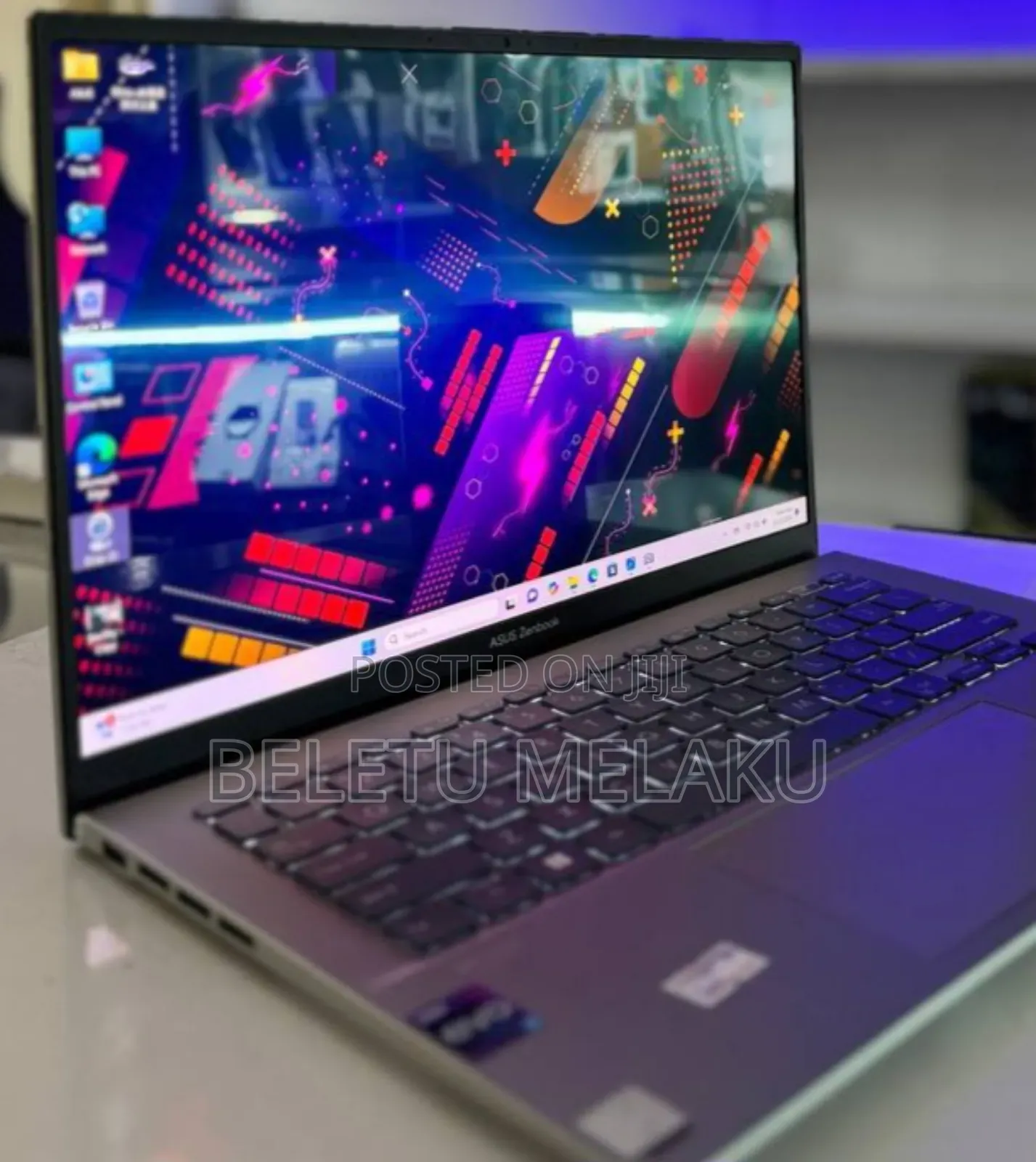 New Laptop Asus ZenBook 13 UX331UN 16GB Intel Core I7 SSD 512GB