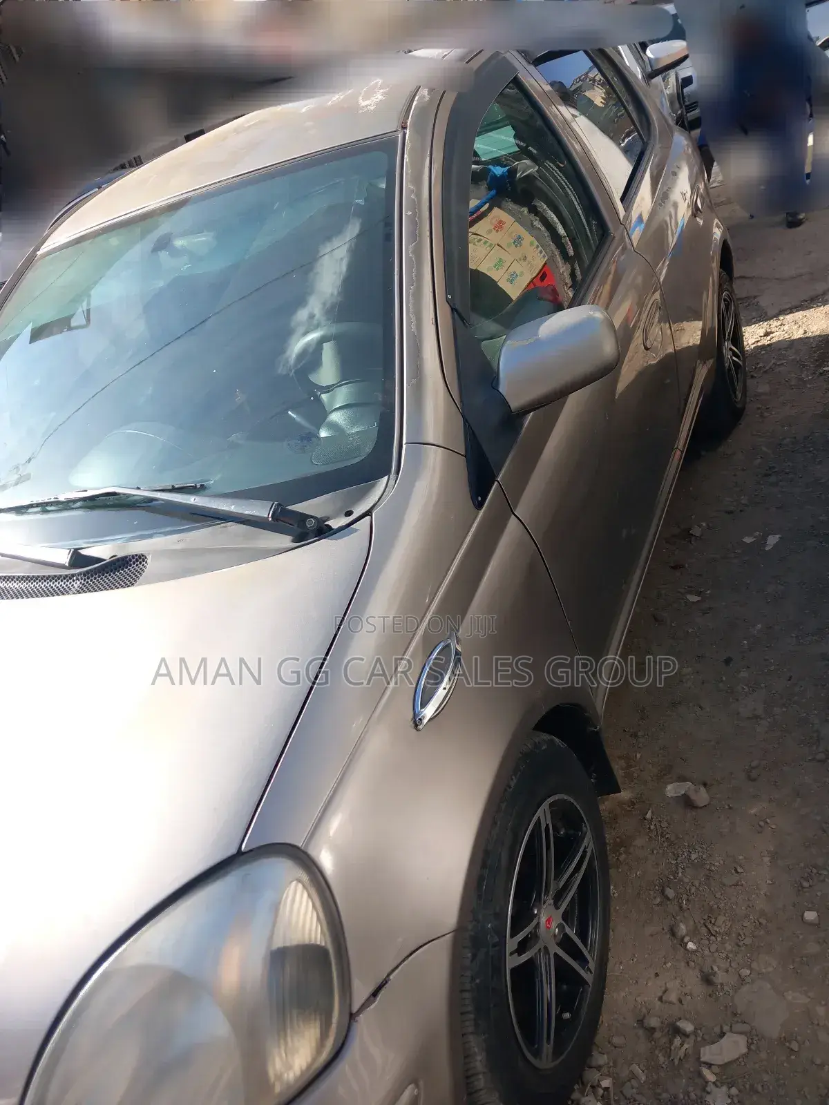 Toyota Vitz 2004 Gray