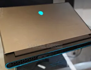 New Laptop Alienware M15 R3 32GB Intel Core I9 SSD 1T