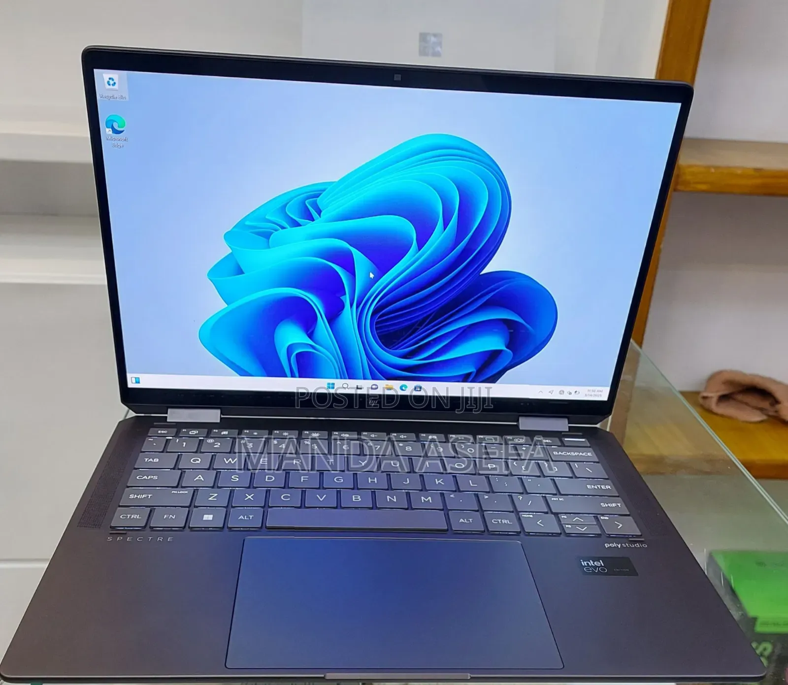 New Laptop HP Spectre 8GB Intel Core Ultra 5 SSD 512GB