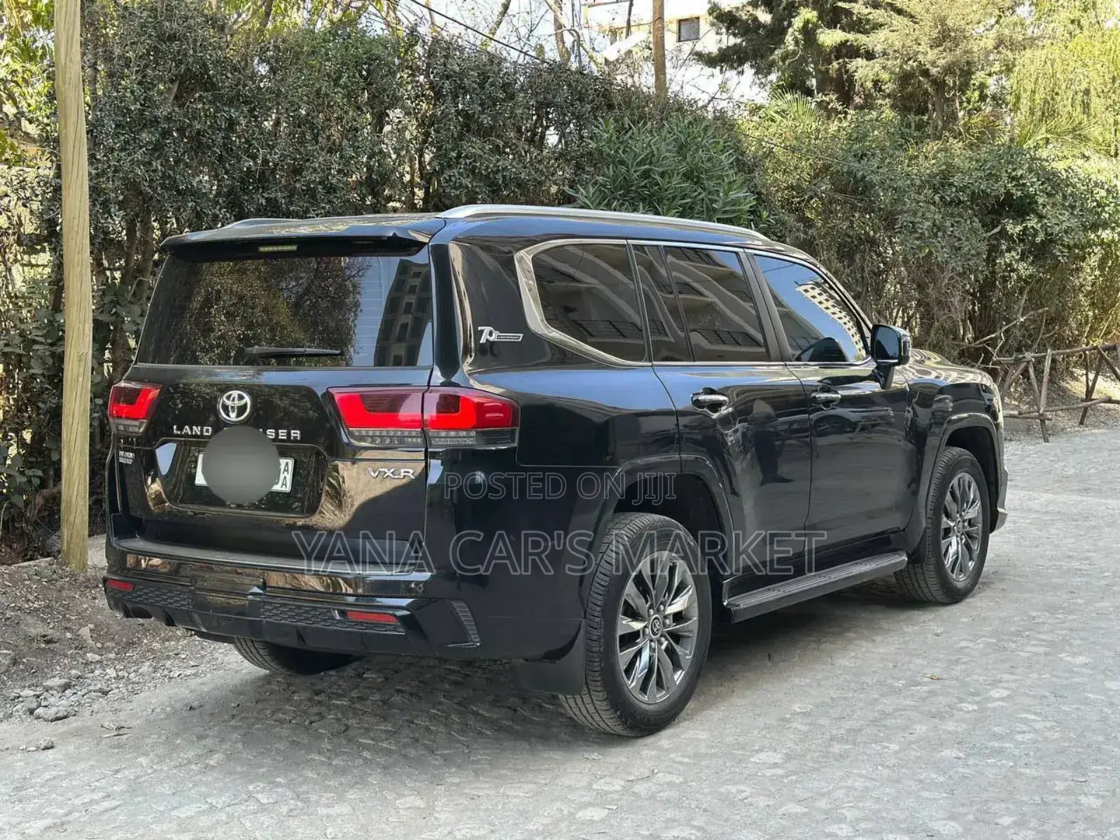 Toyota Land Cruiser 2022 Black
