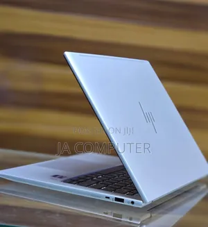 New Laptop HP EliteBook 840 G9 16GB Intel Core I7 SSD 512GB