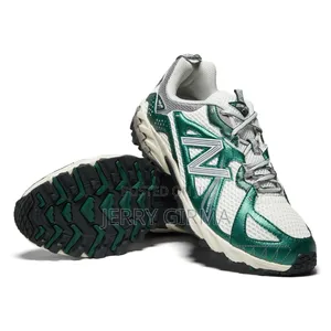 Photo - New Balance 610