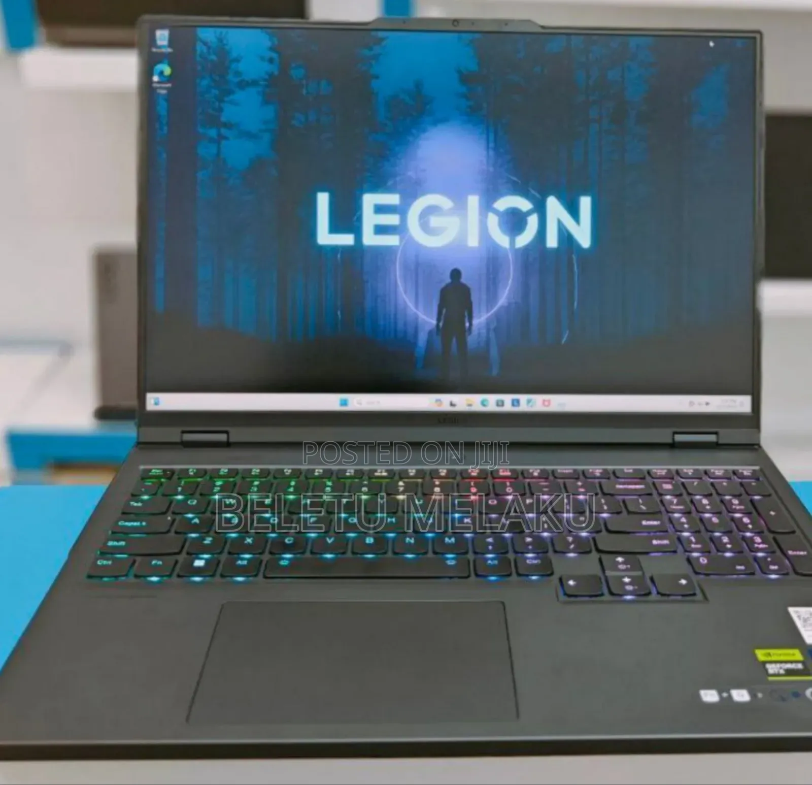 New Laptop Lenovo Legion 7 32GB SSD 1T