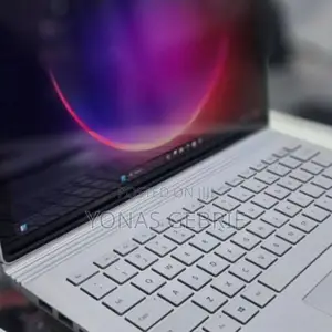 New Laptop Microsoft Surface Book 3 16GB Intel Core I7 SSD 256GB