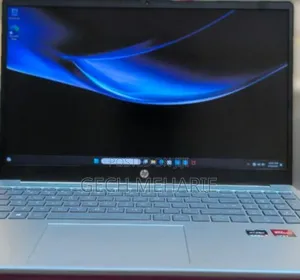 New Laptop HP Stream Notebook 8GB AMD Ryzen 5 SSD 512GB