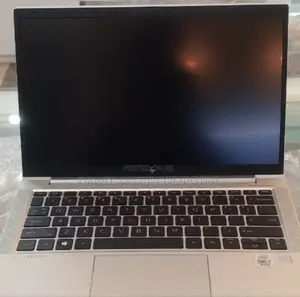 New Laptop HP EliteBook 830 G7 16GB Intel Core I7 SSD 512GB