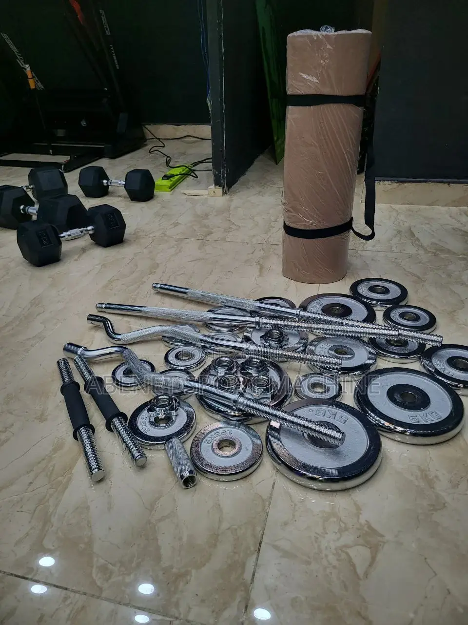 Adjustable Dumbbell and Barbels for Home Use
