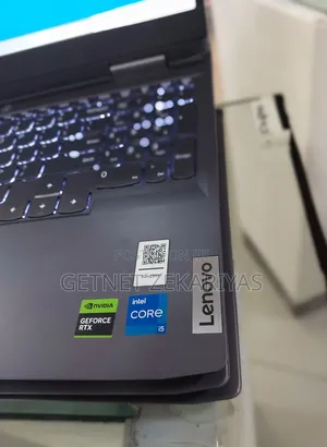 New Laptop Lenovo LOQ 15IRH8 16GB Intel Core I5 SSD 512GB