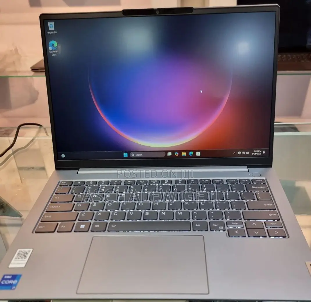 New Laptop Lenovo ThinkPad Yoga 370 16GB Intel Core I7 SSD 1T