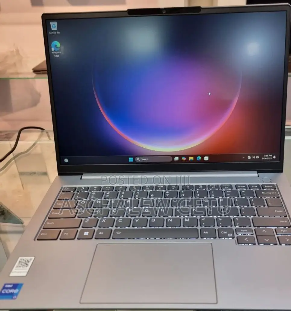 New Laptop Lenovo ThinkPad Yoga 370 16GB Intel Core I7 SSD 1T