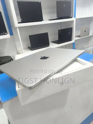 New Laptop Apple MacBook Air 8GB Apple M2 SSD 256GB